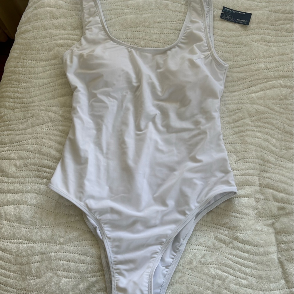 One piece swimsuit